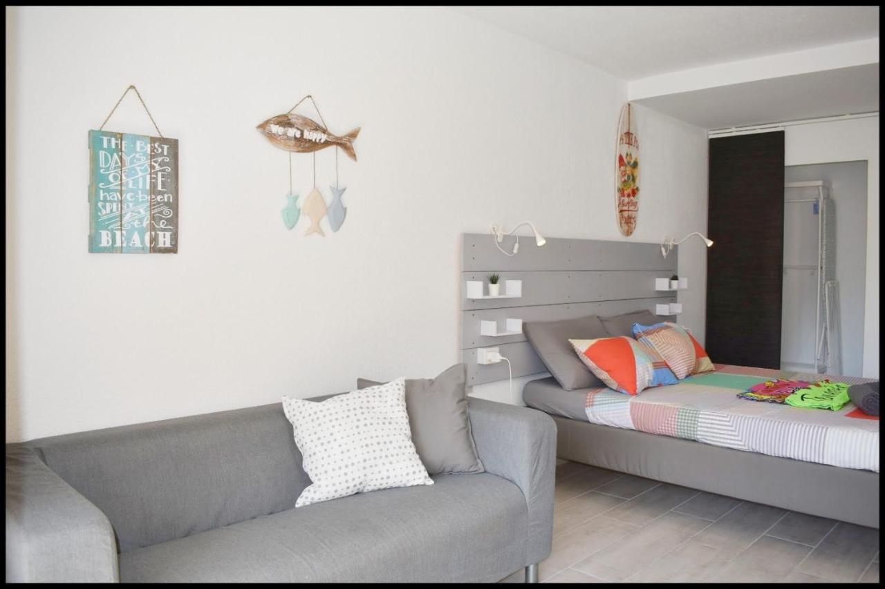 Castle Margherita'S Apartments 洛斯克里斯蒂亚诺斯 外观 照片