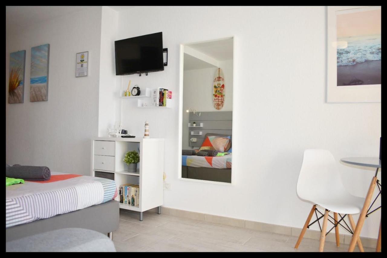 Castle Margherita'S Apartments 洛斯克里斯蒂亚诺斯 外观 照片