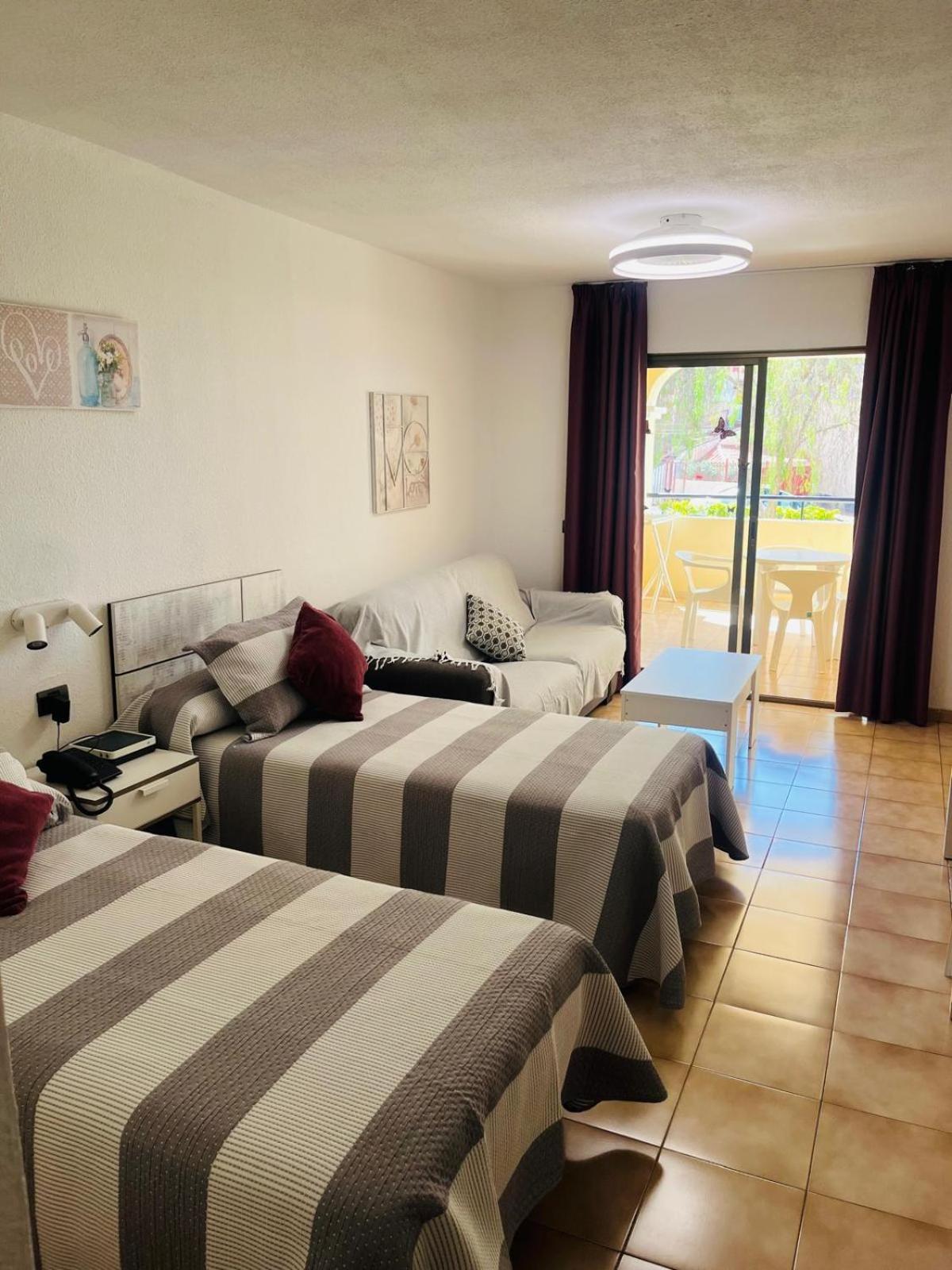 Castle Margherita'S Apartments 洛斯克里斯蒂亚诺斯 外观 照片