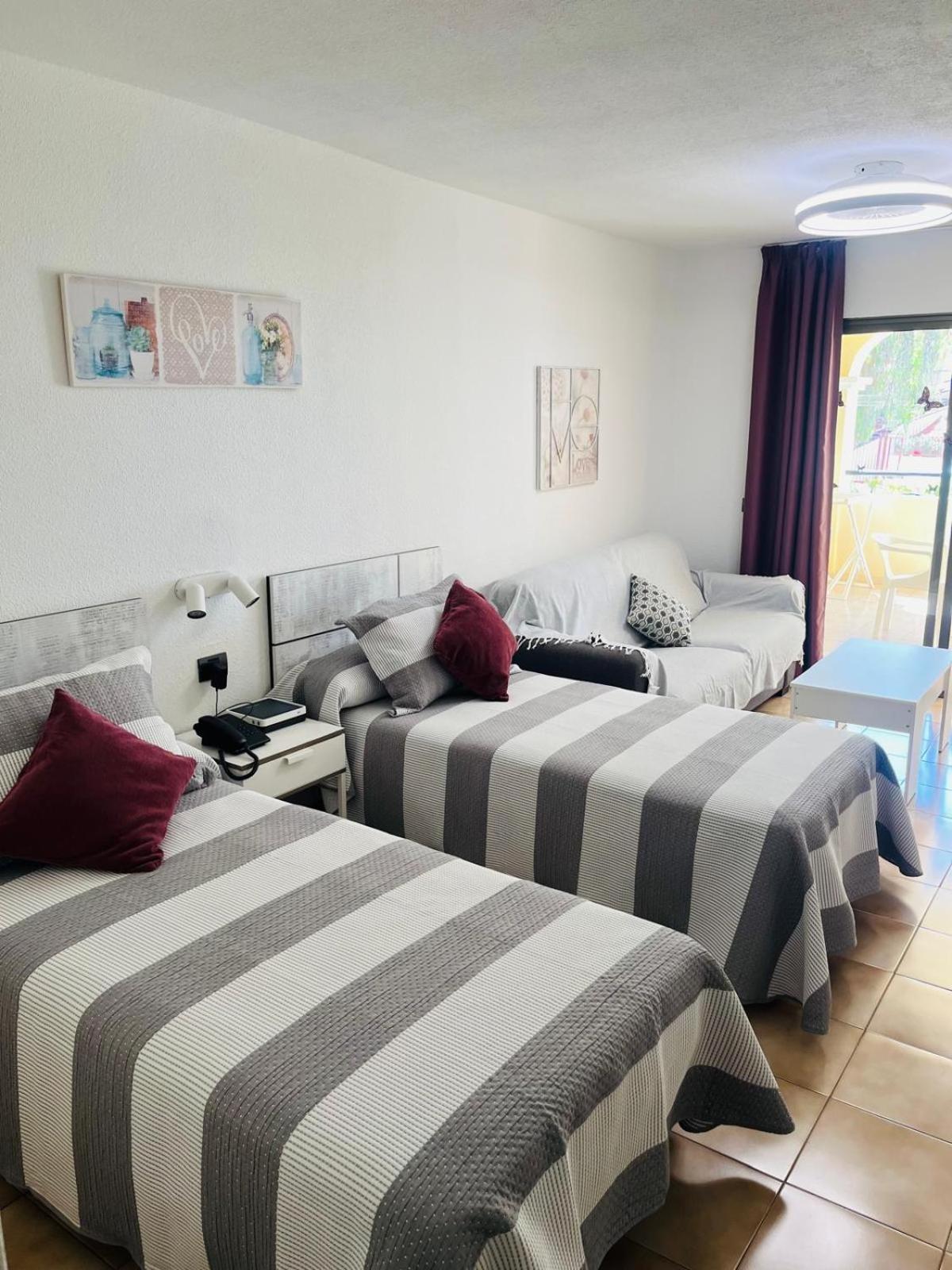 Castle Margherita'S Apartments 洛斯克里斯蒂亚诺斯 外观 照片