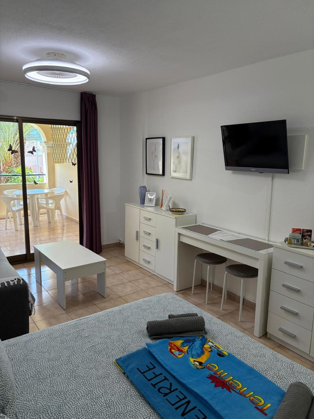 Castle Margherita'S Apartments 洛斯克里斯蒂亚诺斯 外观 照片