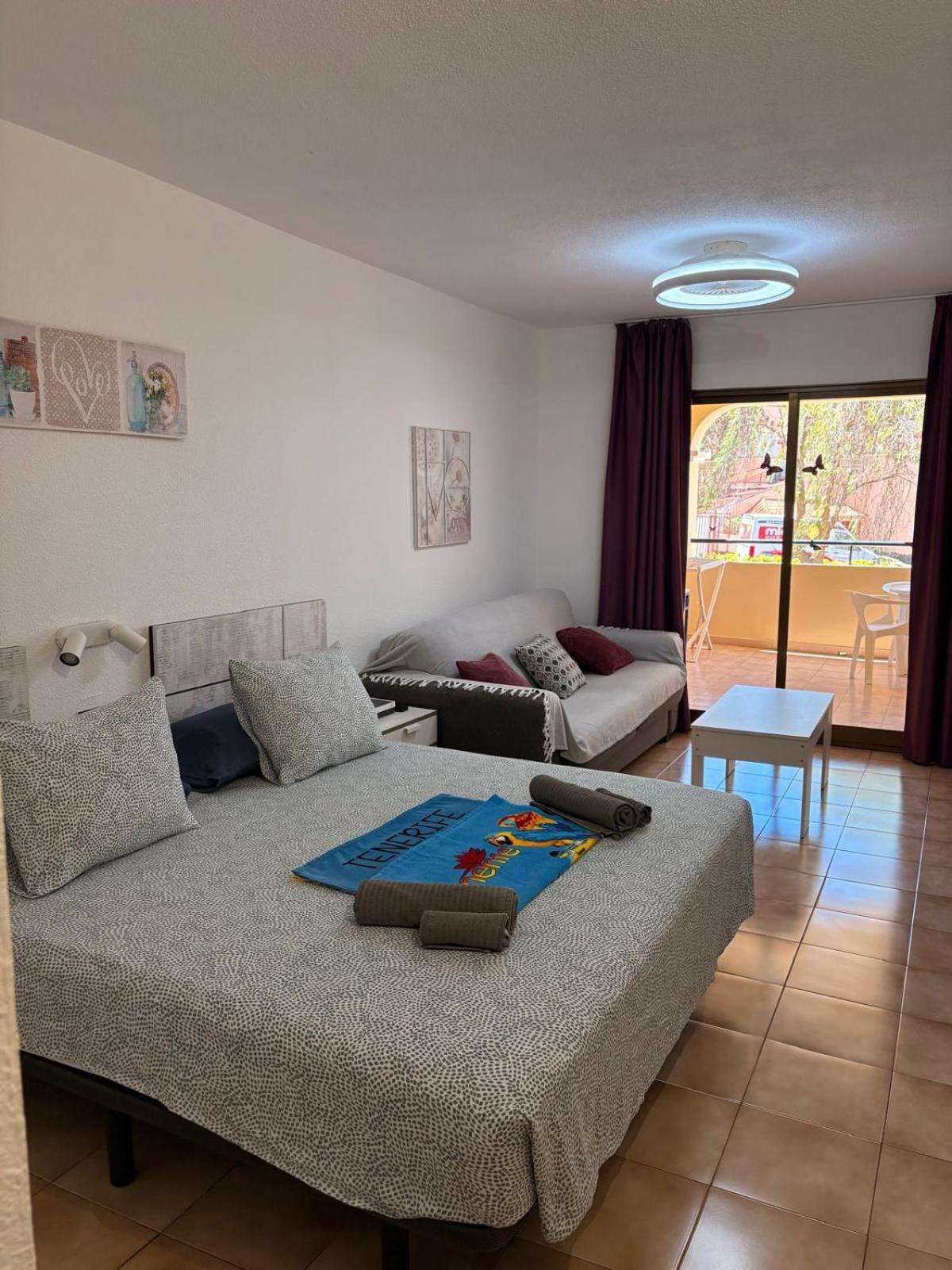 Castle Margherita'S Apartments 洛斯克里斯蒂亚诺斯 外观 照片